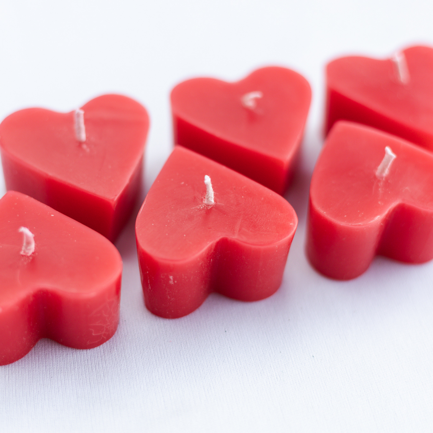 Set of 6 Red Heart Shape Floating Candles