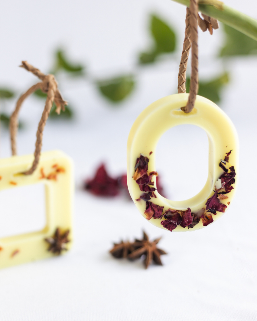 Set of 2 Beeswax Fragrance Bars