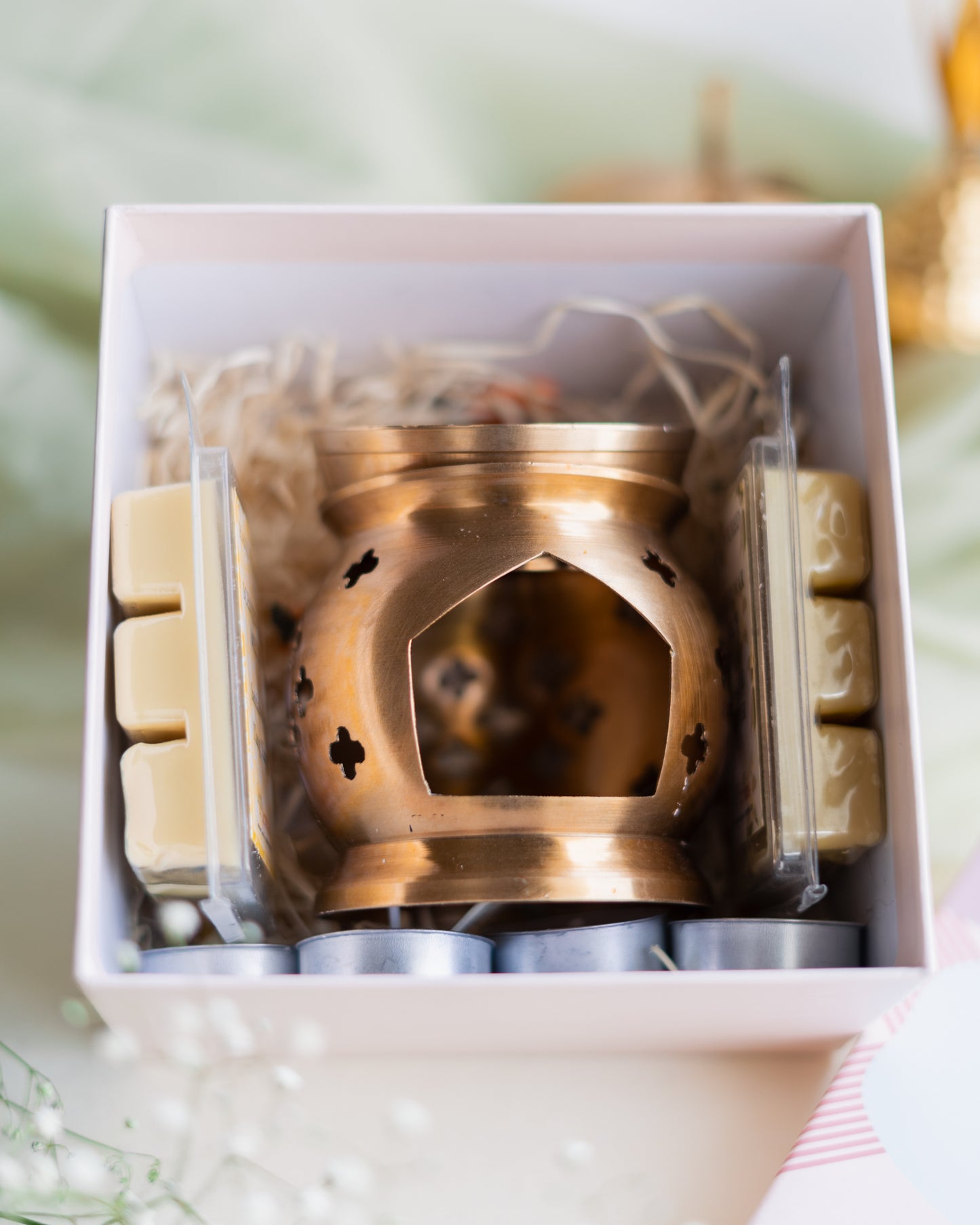 The Metal Diffuser & Melts Box