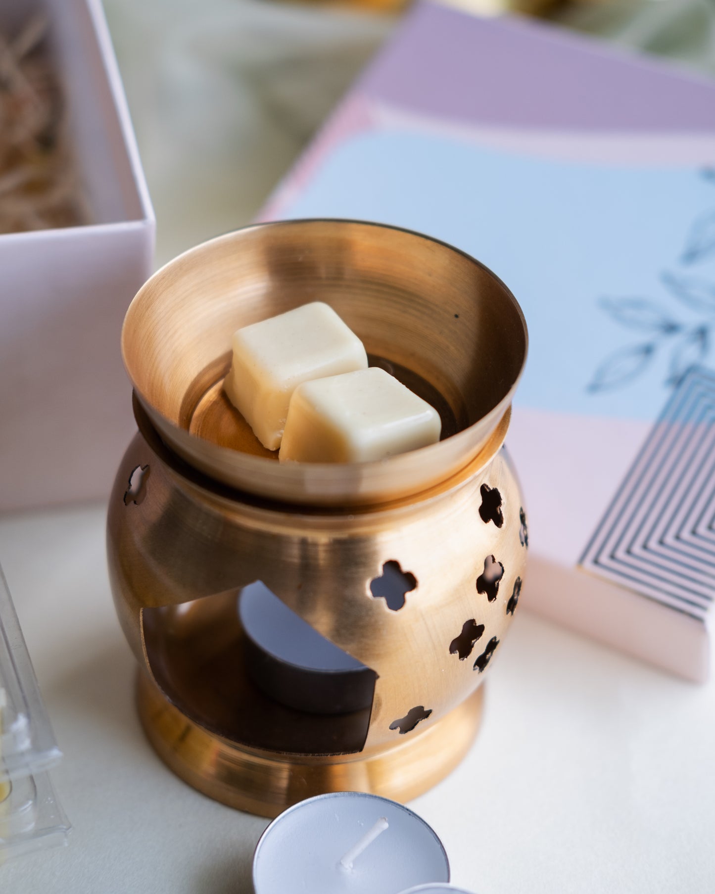 The Metal Diffuser & Melts Box