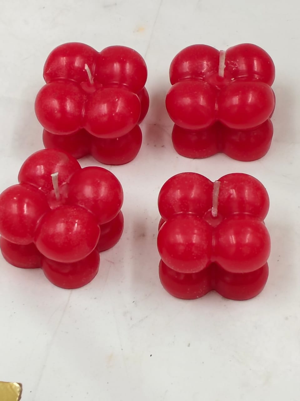 Set of 4 Scented small red Cube/Bubble Candles