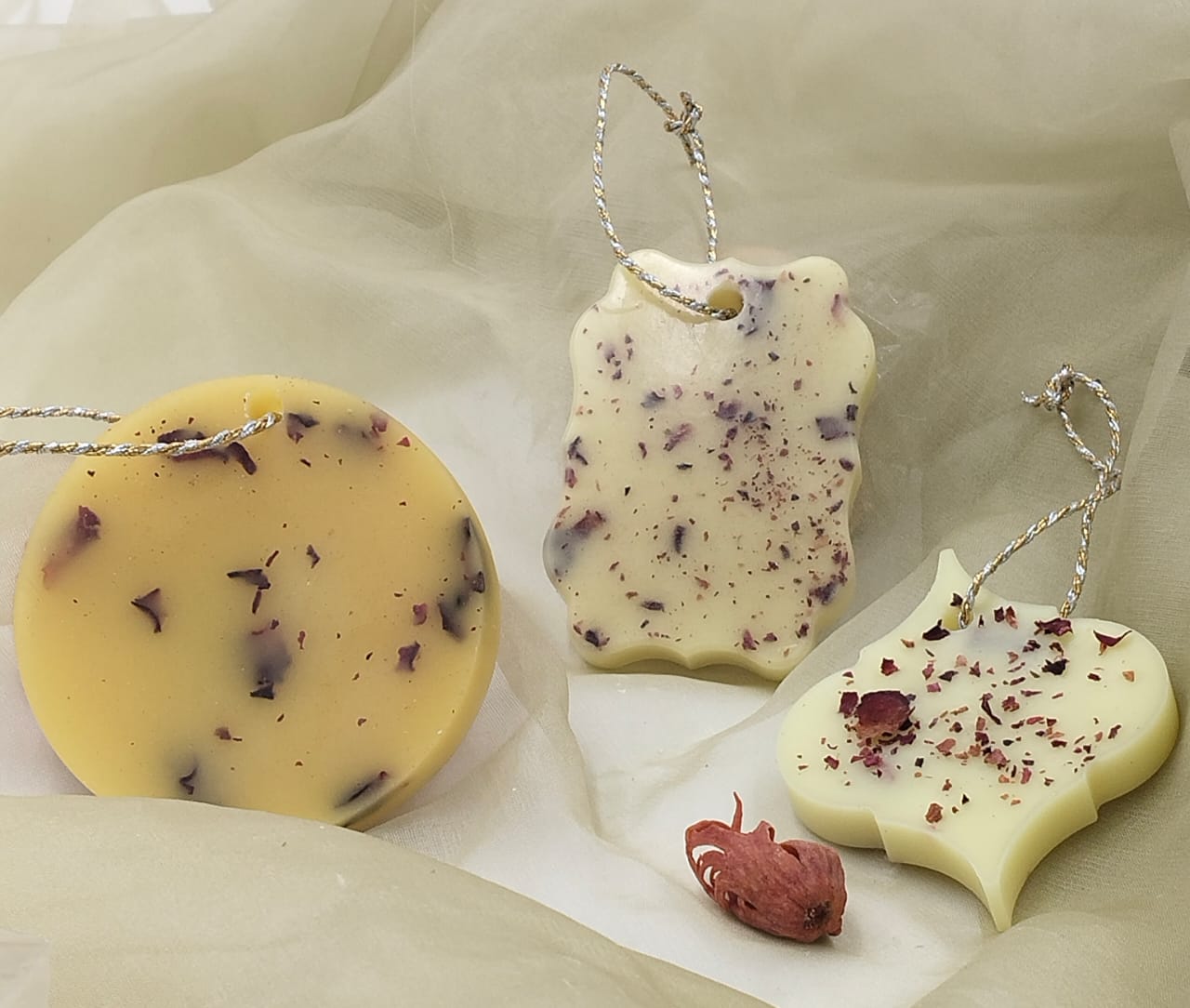Set of 3 Dainty Beeswax Fragrance Bars for Wardrobes