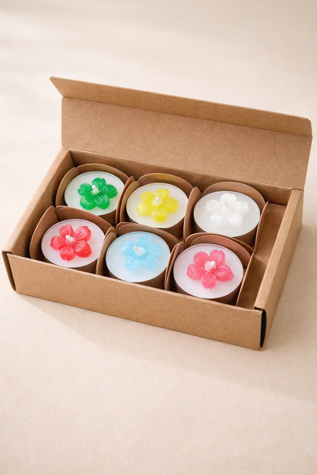 Set Of 6 Scented Floral Maxi T Lights