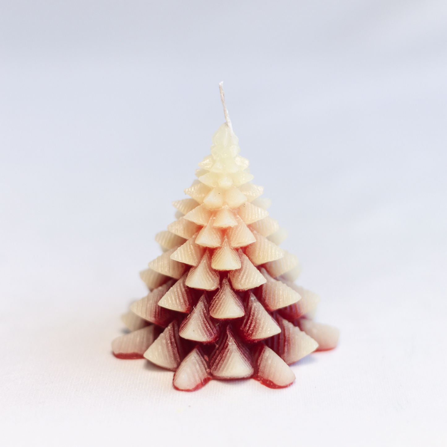 Set of 2 Shaded Red & Green Christmas Tree Candles