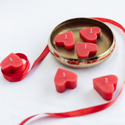 Set of 6 Red Heart Shape Floating Candles