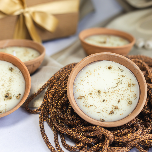 Set of 4 Lemongrass Terracotta Diyas