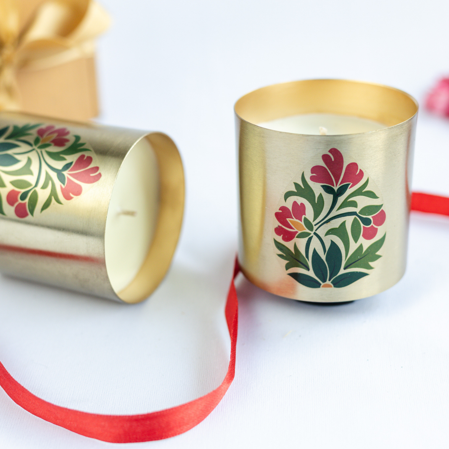 Set of 2 Floral Motif Metallic Jar Candles in Bakul & Parijat Fragrance