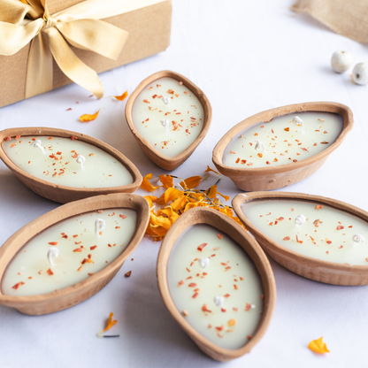 Set of 6 Boat Shape Mitti Diya in Sandal Fragrance