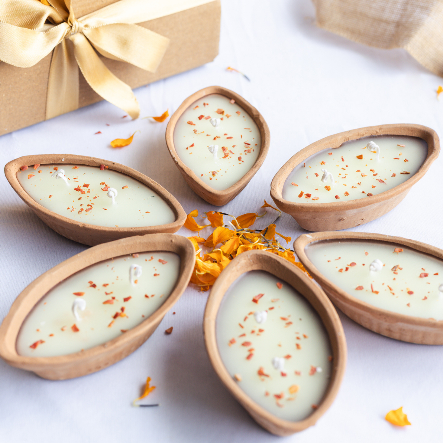Set of 6 Boat Shape Mitti Diya in Sandal Fragrance