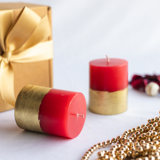 Set of 2 Rose Scented Red & Gold Candle