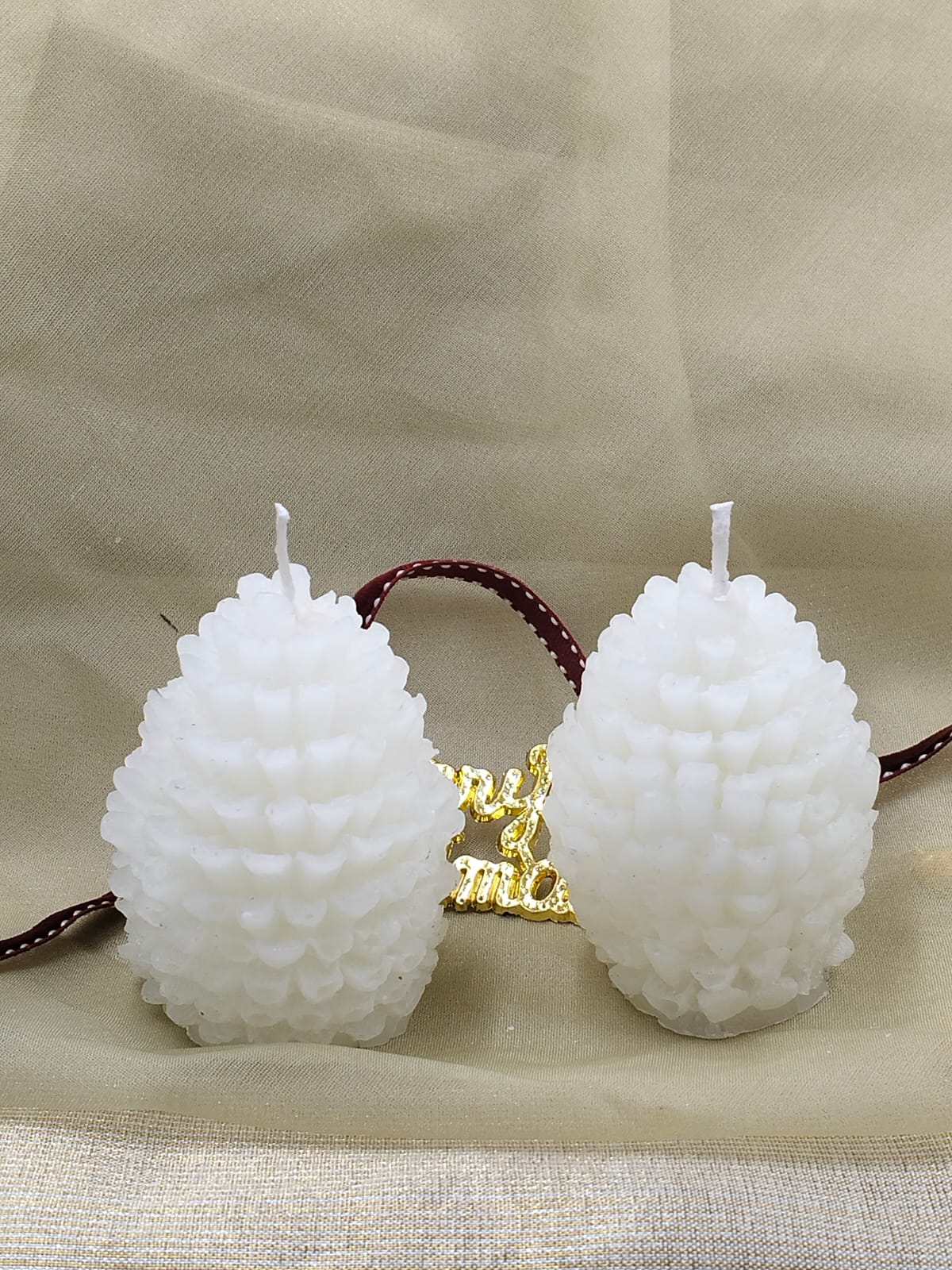 Set of 2 Pine Cone Candles