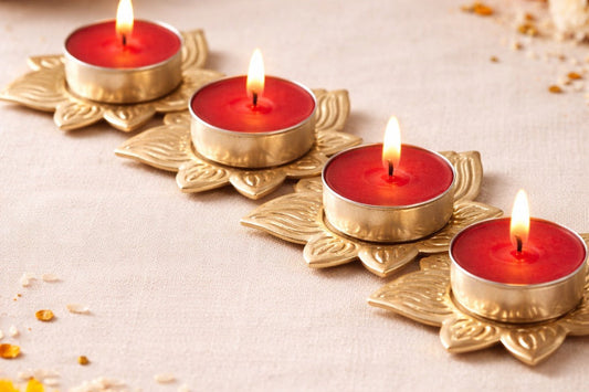Set of 4 Metallic  Lotus T lite Holders