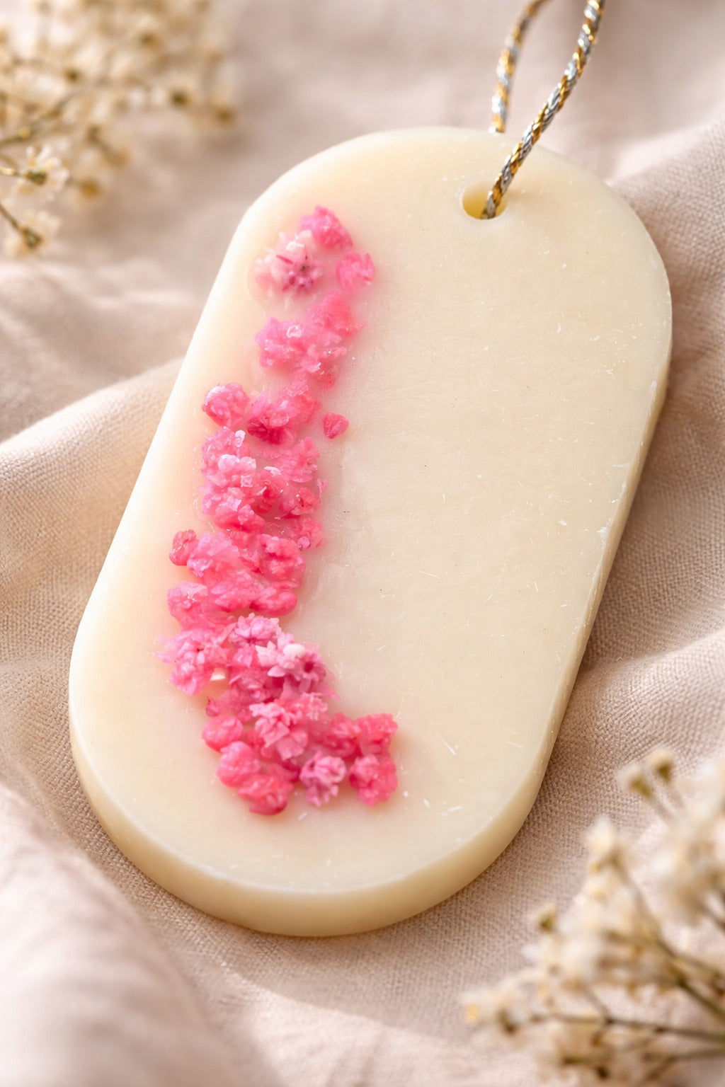 Wax Wardrobe Fragrance Bar in Fasli Rose Aroma