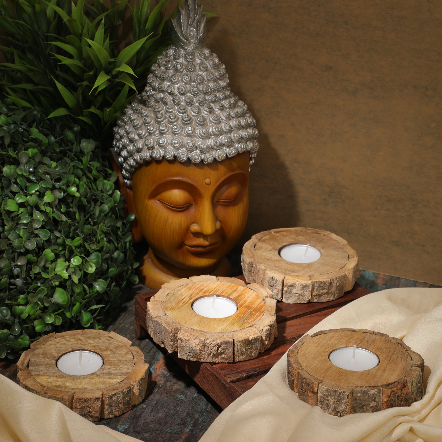 4 Mango Wood T lite Holders